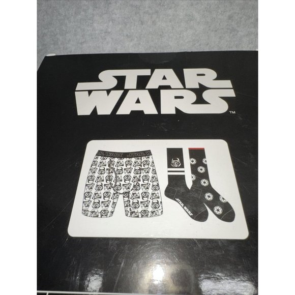 Officially Licensed Star Wars Underwear & Sock Set Size Medium Boxers Brief 6-12 - Picture 4 of 4